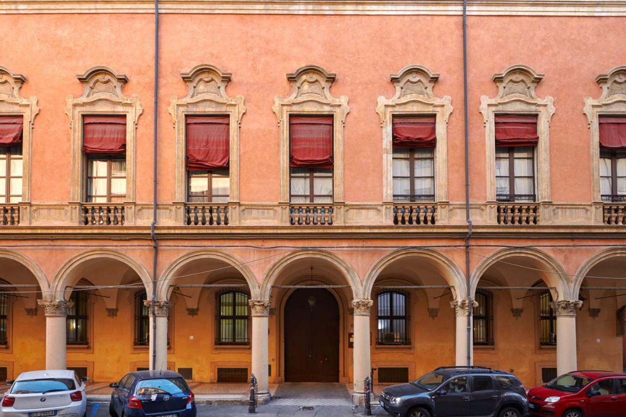Palazzo Di Alcina - Residenza D'Epoca - Luxury- Bed and Breakfast Bologna Exteriör bild